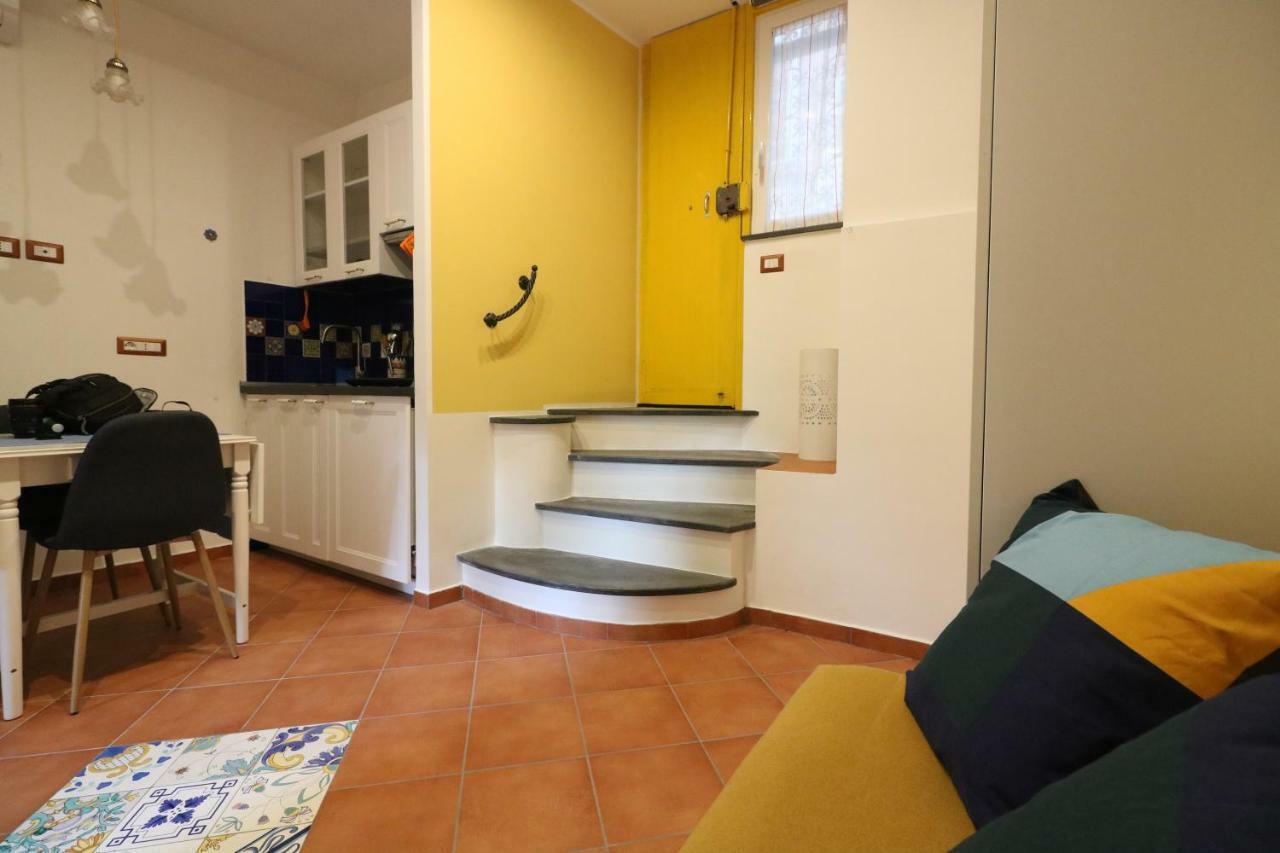 Giallo Napoli Kültér fotó